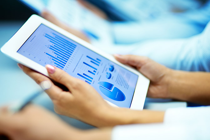 Cava's Sales Surge: $1 Billion Revenue in 2025 Powers Ambitious 2026 Forecast